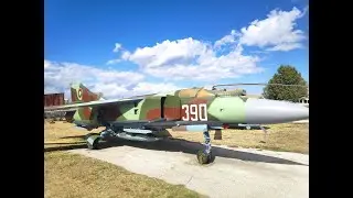 MiG-23MLA AOA indicator - floating vane sensor