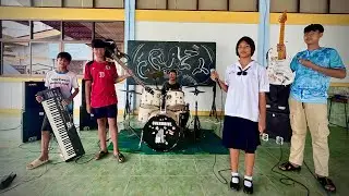 กระแซะเข้ามาซิ-พุ่มพวง ดวงจันทร์ (Cover by Crazy Band)