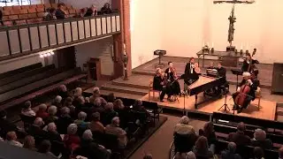 C.Ph.E.Bach Concert in A minor - 2nd Movement Andante