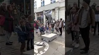 Silverman statue official Covent Garden #busking #statue #viral #funny #levitation #levitating