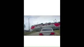 Авария на переезде! 可怕的意外 #видео #ролик #авария #лучший #2020 #2021 #love #live #like #video #viral