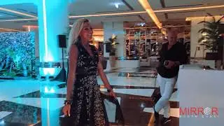 Magic mirror photo booth rental Dubai