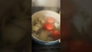 #sahmof5 #cooking #salsa #chilepiquin #mildspicy