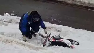 dubaser vs kayo pitbike