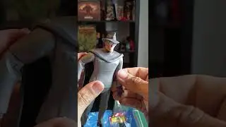Batman the Animated Series The Grey Ghost action figure unboxing and review 