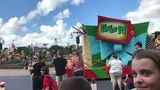 Walt Disney world move it shake it parade magic kingdom