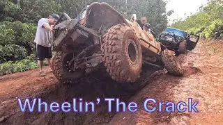 Off-roading &ldquo;The Crack&rdquo; set to Industrial EDM until the Sun Sets on Oahu.