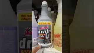 Comprando productos de limpieza de Waldos