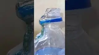 MELTING WATER BOTTLE 🍾 #creative #creativevideos #macromood #