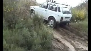 Mercedes G , Niva , Pajero 360p