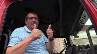 2022 Postcommandant Albert v.d. Wiel, verrast met een feestje.