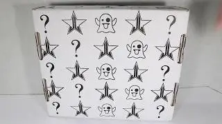 Jeffree Star Halloween White Mini Mystery Box
