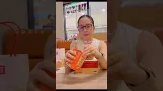Unboxing the secret that only Space Molly could hide 💫 #unboxing #spacemolly #popmart #unboxingtoys