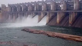 Barrage dam gate resort......waterfall without in gangrel dam.....mahanadi river.....working project