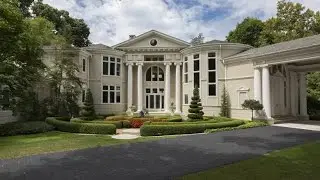 31885 W Treasure Island Dr  // Hartland, WI
