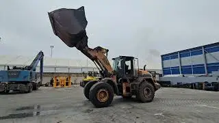 Case 921F