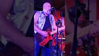 Vardis 100 mph @ 100 Club