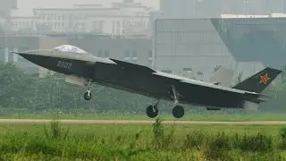 Является ли китайский истребитель-невидимка конкурентом американскому F-22 Raptor?