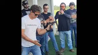 Com o mestre Baret Fawbush🇺🇲 - uma m&atilde;o s&oacute; - shooting class w/Truexodus