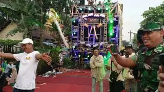 Giant music Gresik Giant musik Gresik