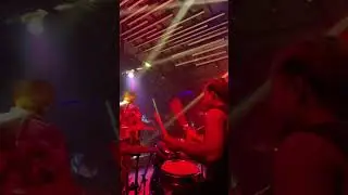 เพราะว่ารัก-แค่นิยาย-เจ็บกว่าคือฉัน - napthenap live (drumcam)