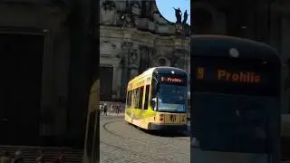 Dresden Tram 🇩🇪 &bull; NGTD8DD 2627 &bull; Theaterplatz &bull; 20.04.2011