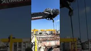 Heavy Lifting This Crane Master