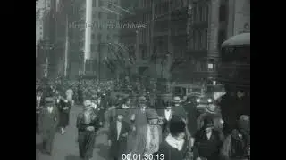 Bustling New York Streets, 1930s - Archive Film 1061301