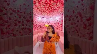Rose 🌹 பூக்களினால் முழுக்க decorate பண்ண coffee ☕ Shop 😍&nbsp;|&nbsp;Crazy&nbsp;Pair
