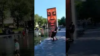 Crown Fountain at Millennium Park #shorts #usa  #chicago  #park #travel