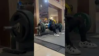 #jaishreeram #hanumanji #legs #glutesworkout #motivation #positiveenergy #energy #youtubeshorts