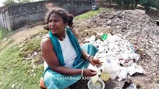 অসহায় সাধারণ মানুষের জীবনযাত্রা দেখুন।| ঘটনাটা পার্বতীপুর রেল স্টেশনে By MOHAMMAD AMIN SHAH 