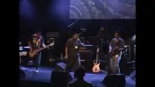 bushmen and foursides live at esplanade
