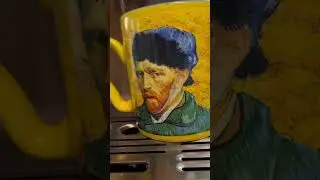 Watch Vincent&rsquo;s bandage appear on this Disappearing Van Gogh Mug 2015 #coffeelover #espresso