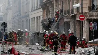 Loud explosion rocks central Paris- multiple injuries reported