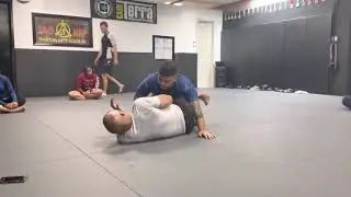 Weiss Sakhizada seminar - Half guard triangle from failed kimura attempt