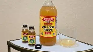 Red Wine Vinegar vs Apple Cider Vinegar: Which One Reigns Supreme?