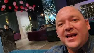 С друзьями в ресторане ТЕМА 2021