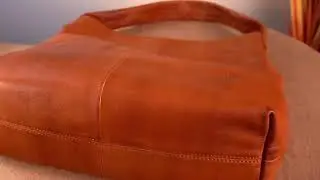 Slouchy leather bag