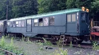 The Painting of IRT Low-V Car 5600