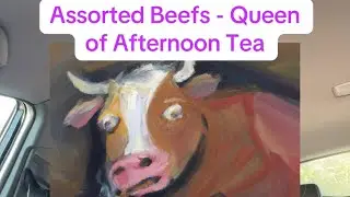 Assorted Beefs: The Queen of Afternoon Tea vs The Cupcake Cafe