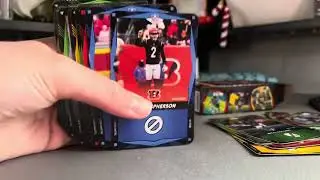 Uno elite football card opening ￼