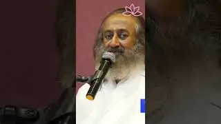 Ever think life might feel lighter if you just asked the deep stuff? #srisriravishankar #guru