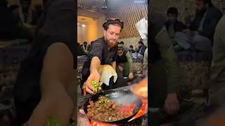 Connor McGregor's lookalike spotted in Pakistan selling Beef #ufc #mma #connormcgregor #shorts