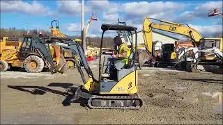 2014 JOHN DEERE 17D MINI EXCAVATOR For Sale