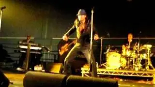 Jeffrey Daniel performing a Michael Jackson Tribute