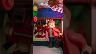 I STOLE Santa Claus #brickmascountdown Day 10