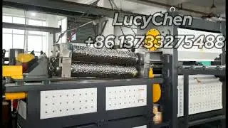Automatic roller changed embossing machine