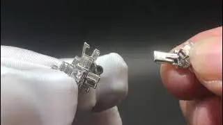 How to open Cartier 18k White Gold Reflection de Cartier Diamond High Jewelry Bracelet