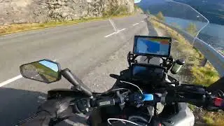 Road Fv17, Norway (Honda CB500X)